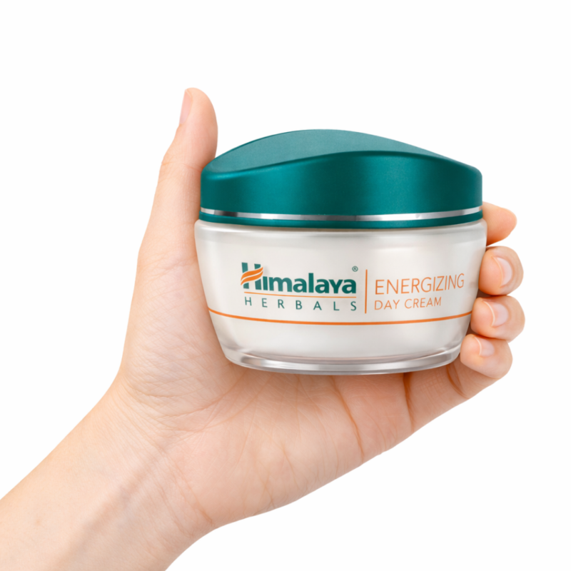 himalaya energizing day cream