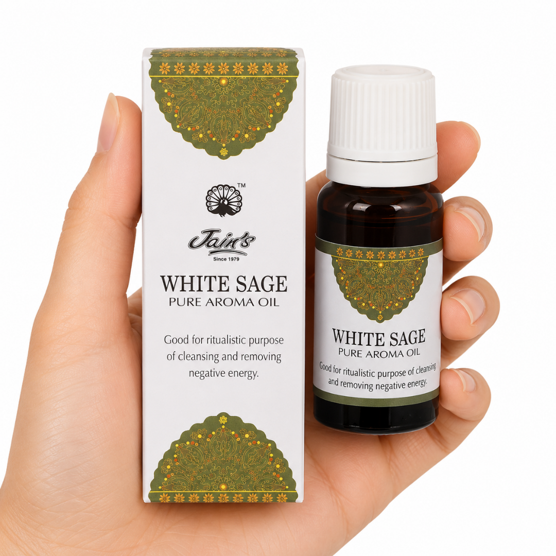 TGL'26 01 - Web - PWP-JAi-0112 - Aceite Aromático Salvia Blanca Caja y frasco de Aceite Aromático Salvia Blanca (White Sage) Jain's para difusores, quemadores de aceite y aromaterapia ambiental.