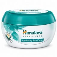 Crema Nutritiva Hidratante Nourishing Skin Cream de Himalaya sobre fondo blanco